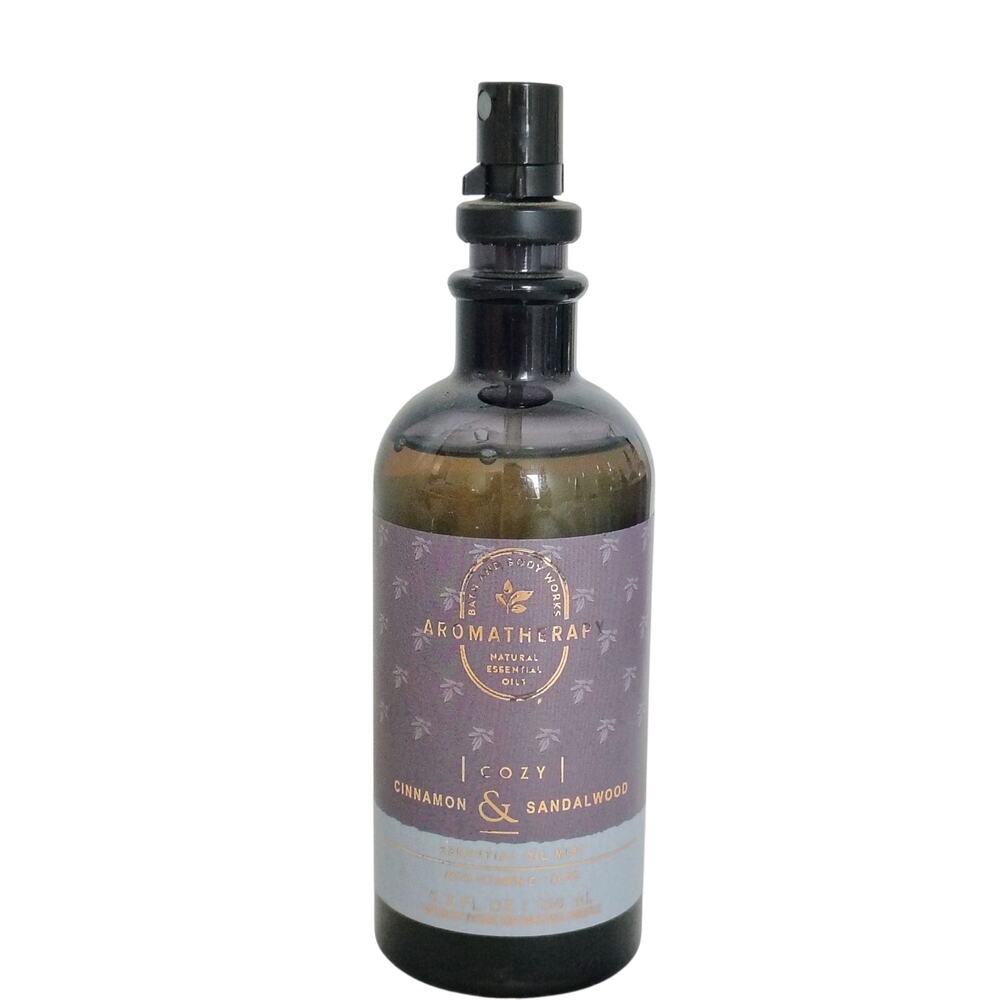 Bath & Body Works Cozy Cinnamon Sandalwood Essential Oil Mist Spray 5.3 oz